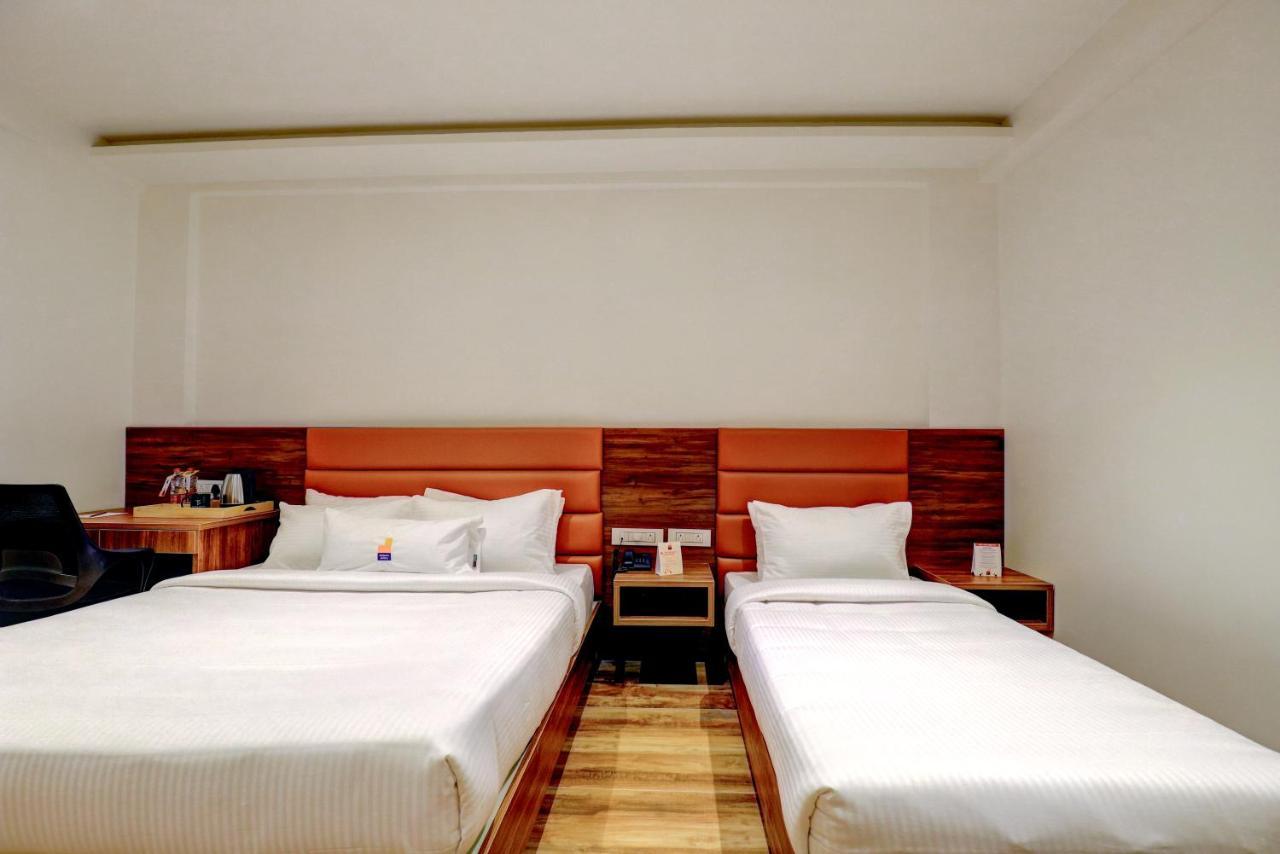 Myspace Triton Suites Bangalore Esterno foto