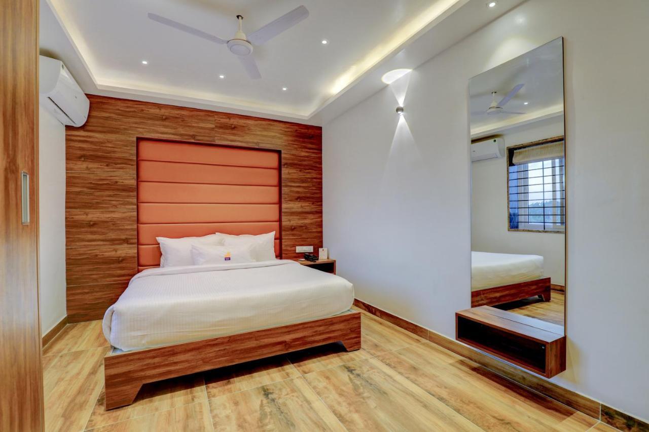Myspace Triton Suites Bangalore Esterno foto